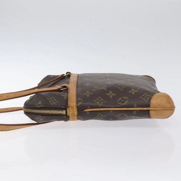 LOUIS VUITTON Monogram Coussin GM Shoulder Bag - Picture 5 of 16